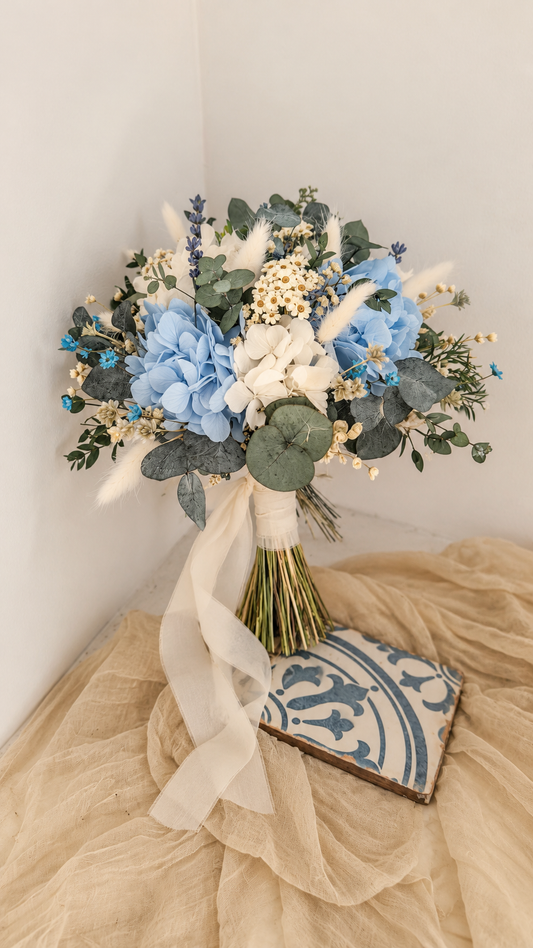 AZURA • Ramo de novia